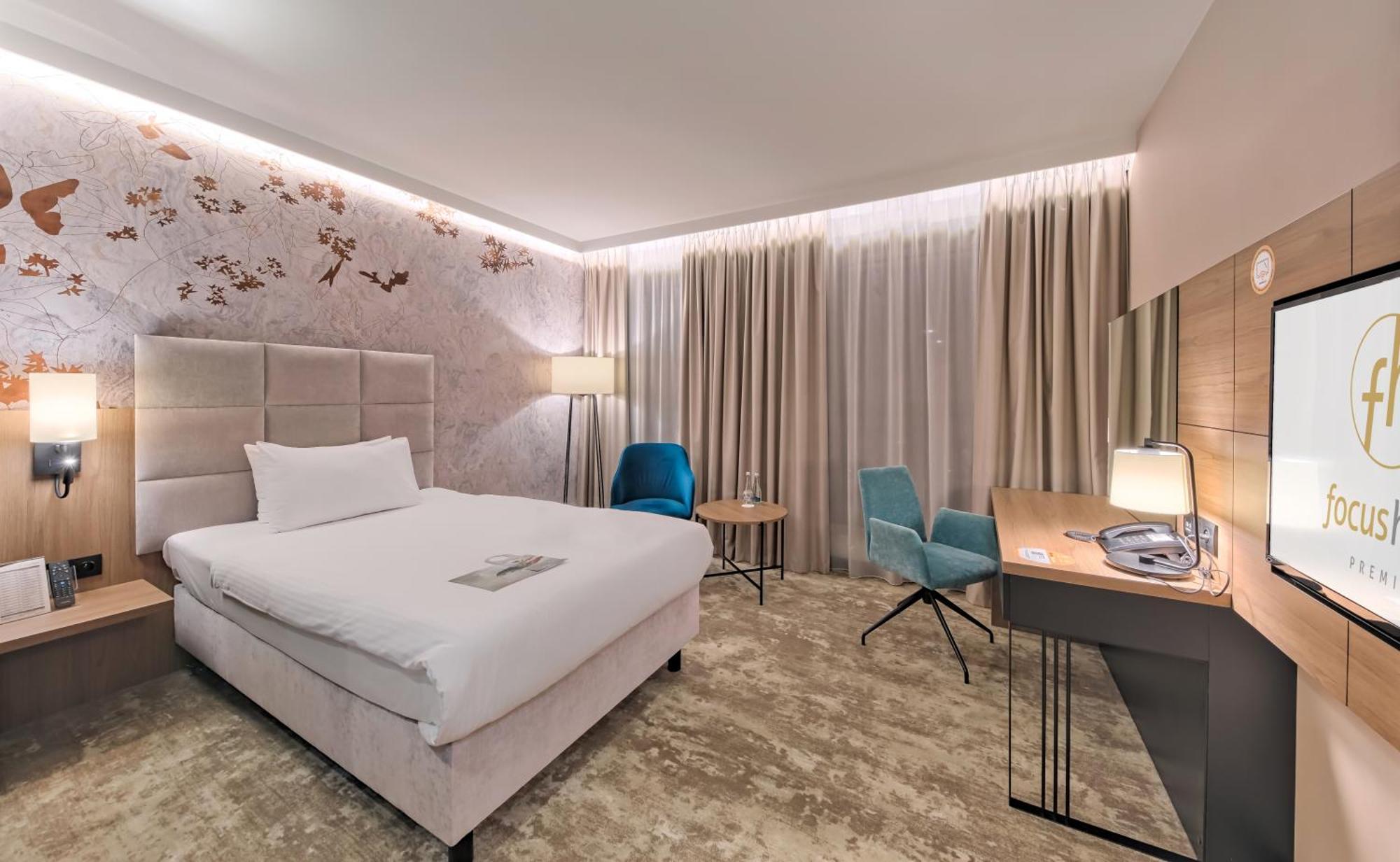 Focus Premium 4* Varšava